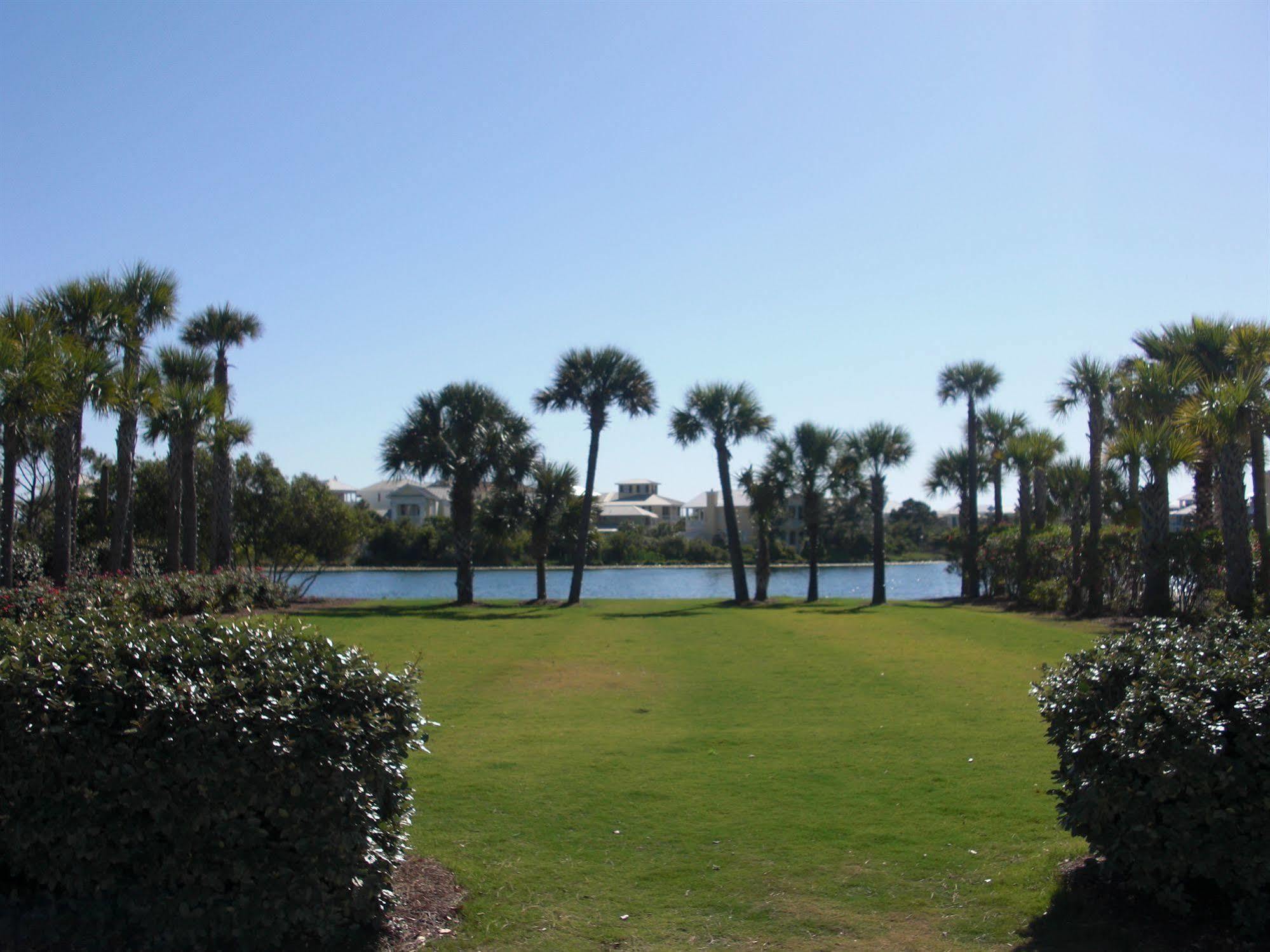 Carillon Beach Resort Inn Rosemary Beach Exterior photo