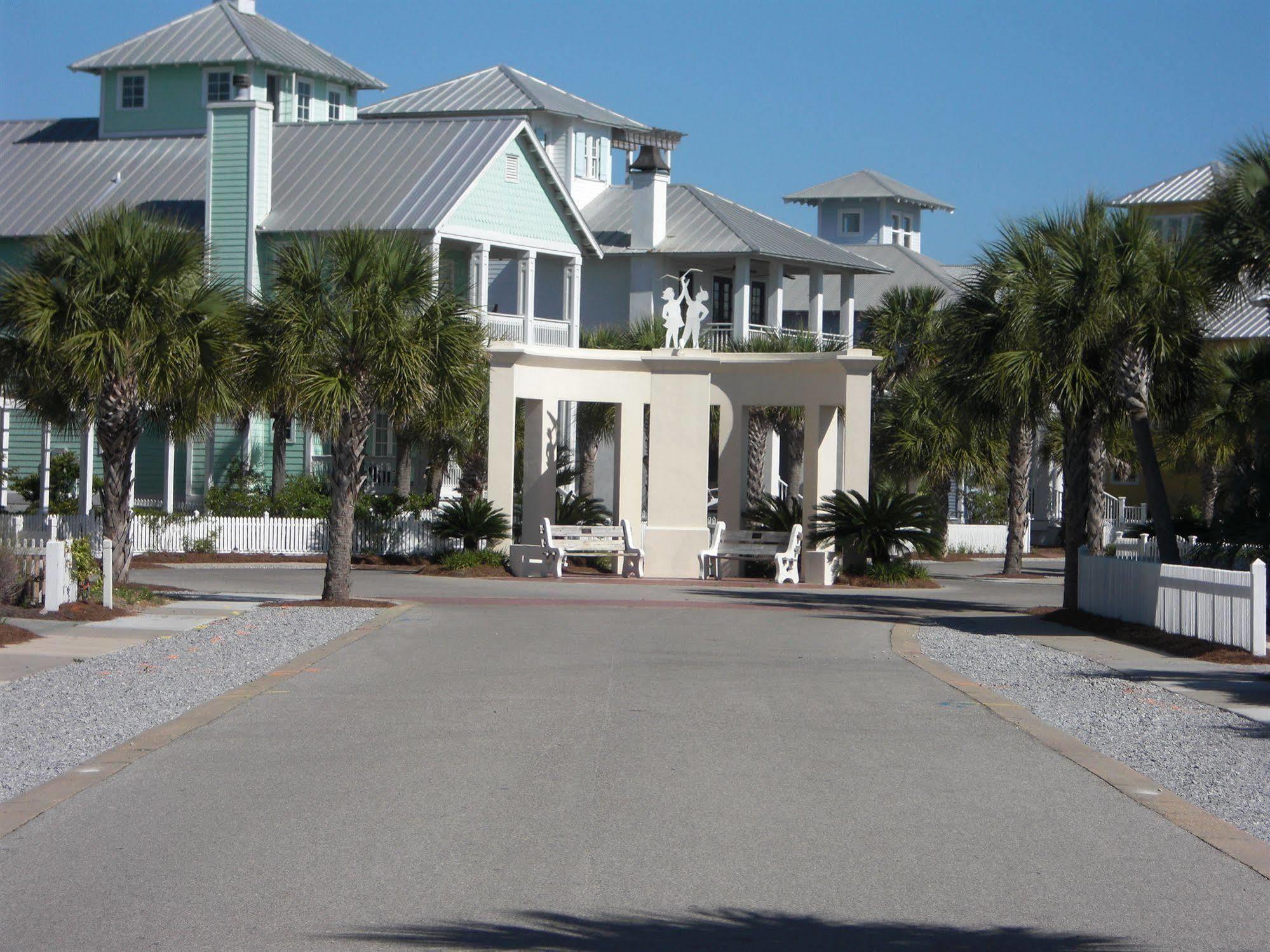 Carillon Beach Resort Inn Rosemary Beach Exterior photo